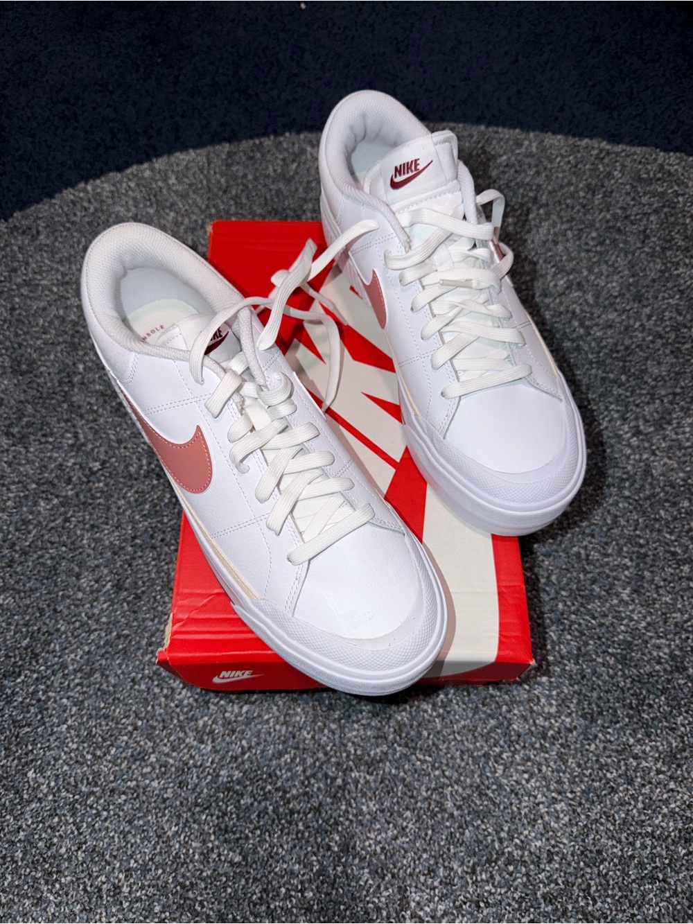 Nike women’s White Court Legacy Lift with Pink Swoosh